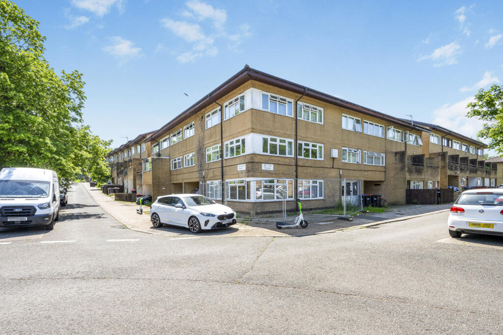 1 bed 1st Floor Flat for rent in Milton Keynes. From Leaders - Milton Keynes