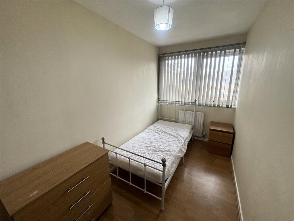 4 bed Detached for rent in Milton Keynes. From Leaders - Milton Keynes