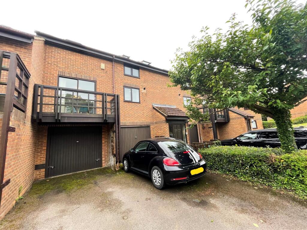 2 bed 1st Floor Flat for rent in Milton Keynes. From Leaders - Milton Keynes