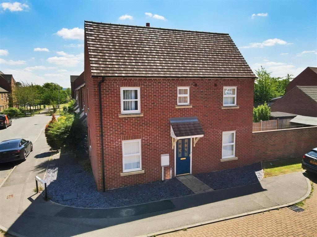 3 bed Semi Detached for rent in Bletchley. From Leaders - Milton Keynes 3 bed Semi Detached for rent in Bletchley. From Leaders - Milton Keynes