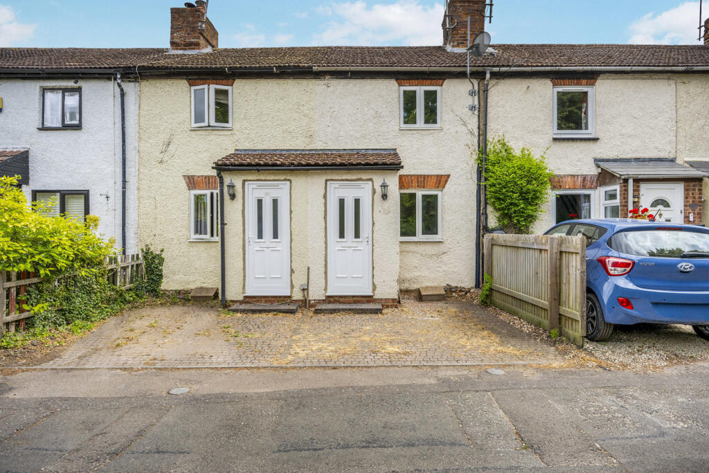 2 bed Mid Terraced House for rent in Milton Keynes. From Leaders - Milton Keynes
