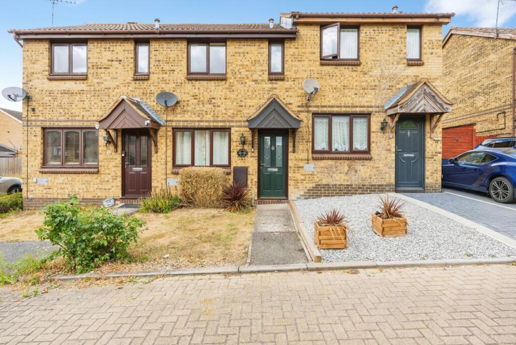 2 bed Mid Terraced House for rent in Milton Keynes. From Leaders - Milton Keynes
