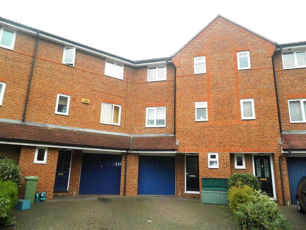 4 bed Semi Detached for rent in Milton Keynes. From Leaders - Milton Keynes 4 bed Semi Detached for rent in Milton Keynes. From Leaders - Milton Keynes