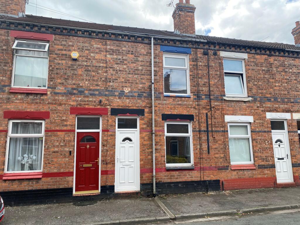 2 bed Mid Terraced House for rent in Nantwich. From Leaders - Nantwich