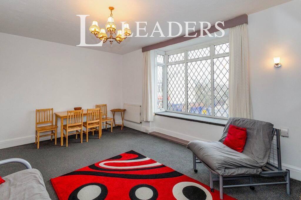 2 bed 1st Floor Flat for rent in Portsmouth. From Leaders Sales - Portsmouth