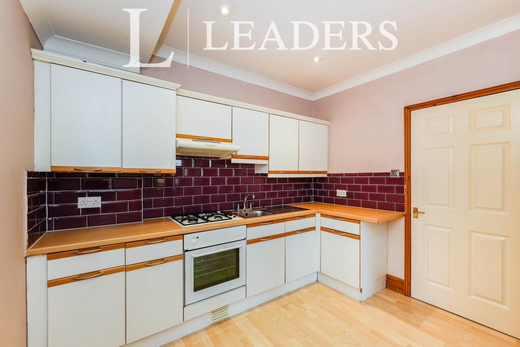 3 bed Detached for rent in Portsmouth. From Leaders Sales - Portsmouth