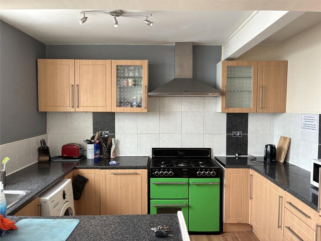1 bed House Share for rent in Portsmouth. From Leaders Sales - Portsmouth