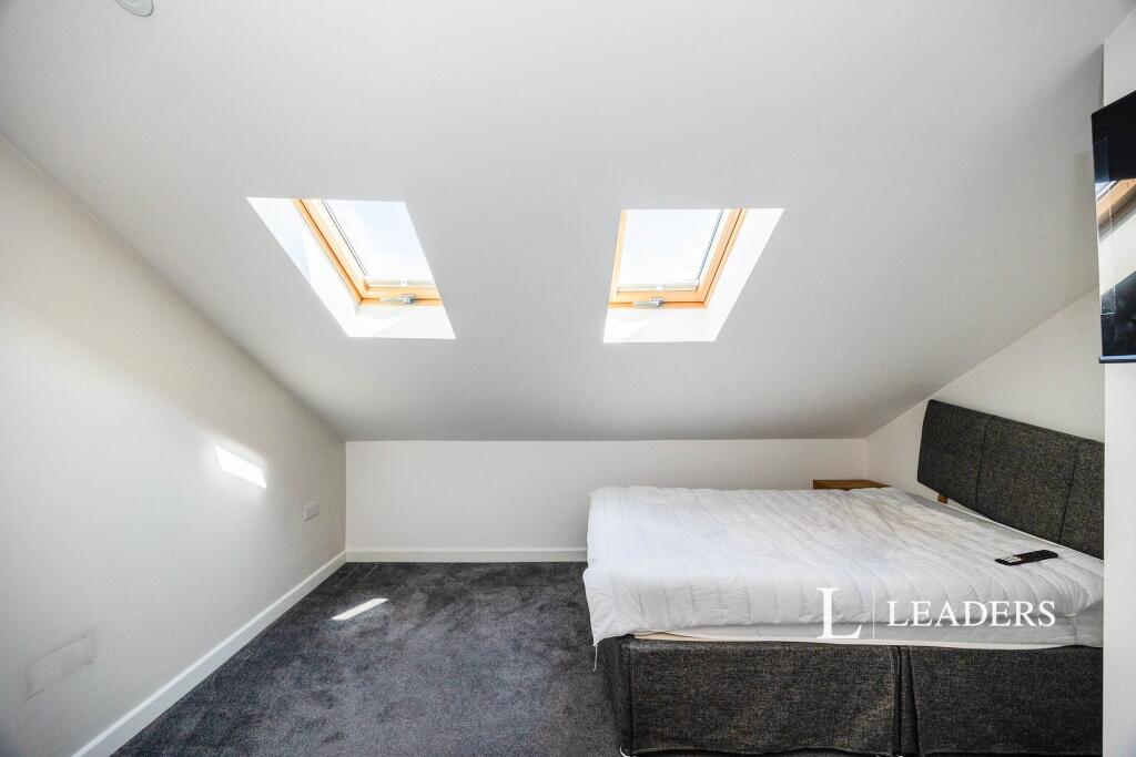 1 bed Mid Terraced House for rent in Portsmouth. From Leaders Sales - Portsmouth 1 bed Mid Terraced House for rent in Portsmouth. From Leaders Sales - Portsmouth
