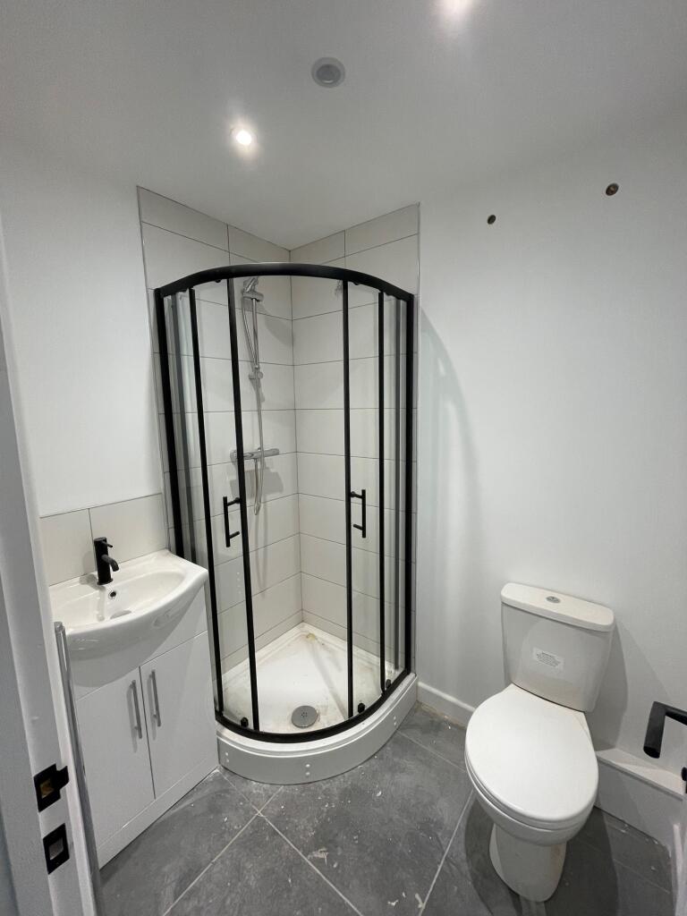 1 bed Mid Terraced House for rent in Portsmouth. From Leaders Sales - Portsmouth 1 bed Mid Terraced House for rent in Portsmouth. From Leaders Sales - Portsmouth