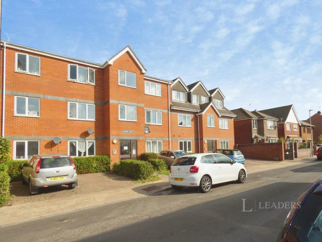 1 bed 1st Floor Flat for rent in Portsmouth. From Leaders Sales - Portsmouth