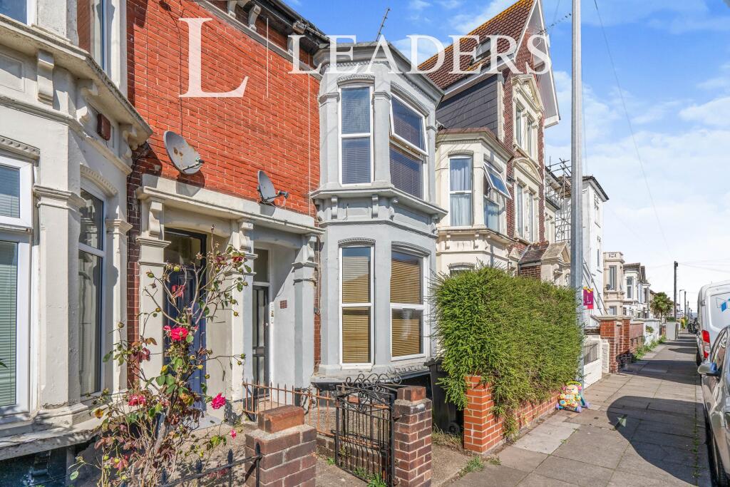 1 bed 1st Floor Flat for rent in Portsmouth. From Leaders Sales - Portsmouth