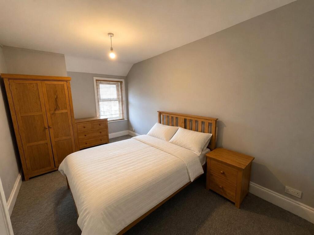 1 bed House Share for rent in Portsmouth. From Leaders Sales - Portsmouth
