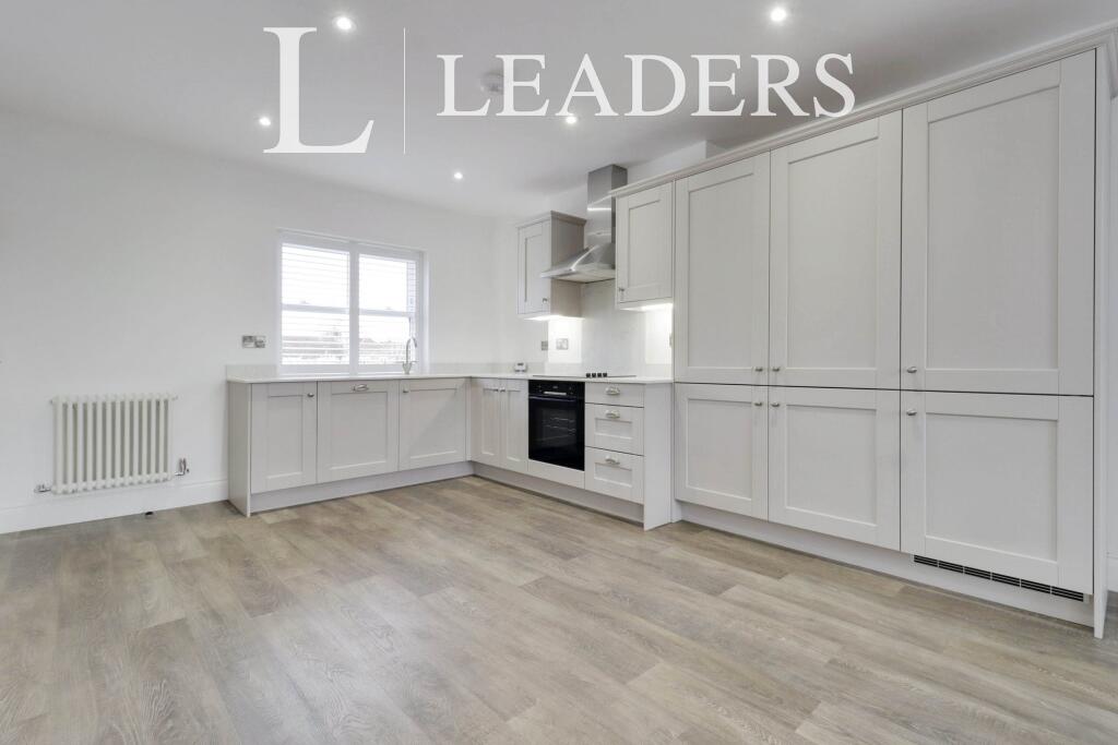 2 bed 1st Floor Flat for rent in Woodhouse. From Leaders - Quorn