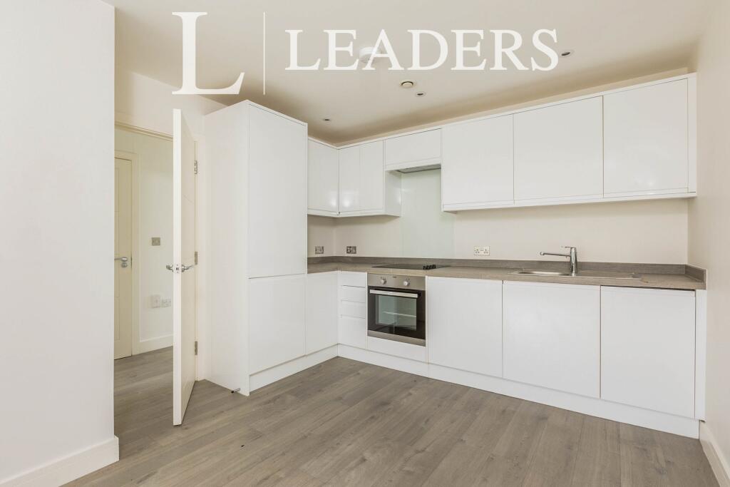 1 bed 1st Floor Flat for rent in Sevenoaks. From Leaders - Sevenoaks