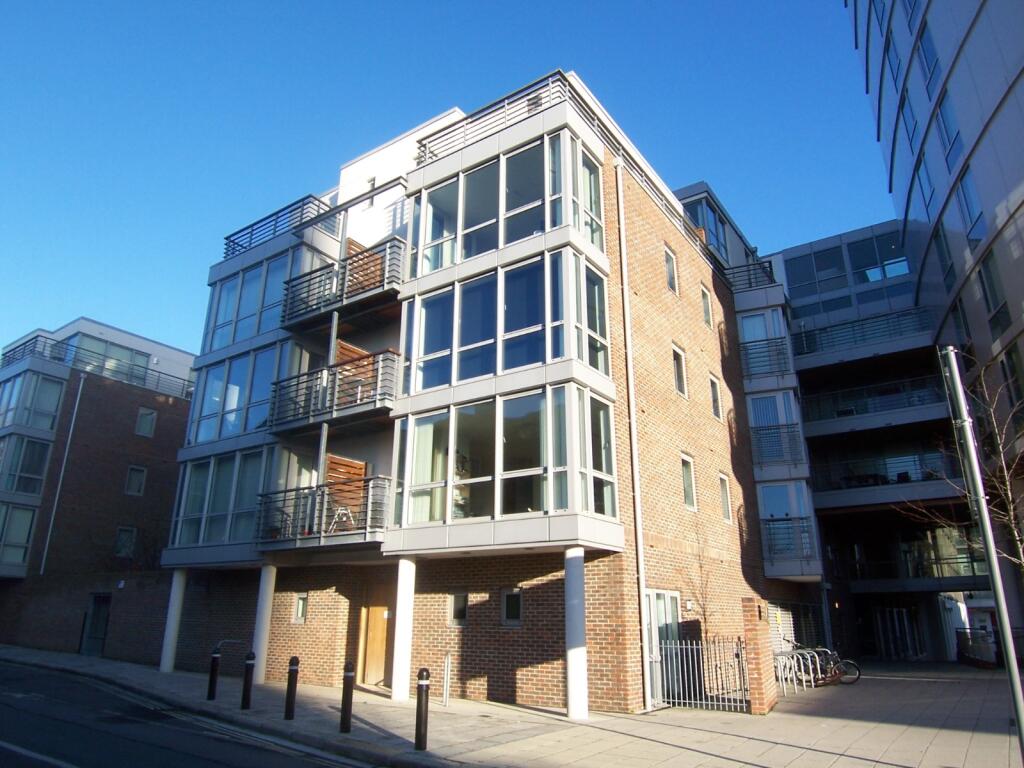 1 bed Flat for rent in Portsmouth. From Leaders - Southsea