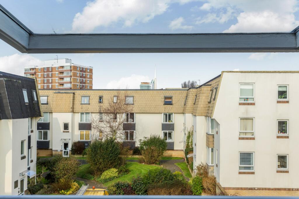 1 bed Apartment for rent in Portsmouth. From Leaders - Southsea