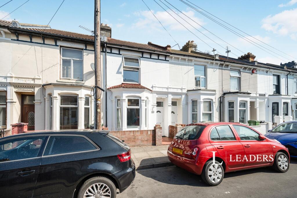 4 bed Mid Terraced House for rent in Portsmouth. From Leaders Lettings - Southsea