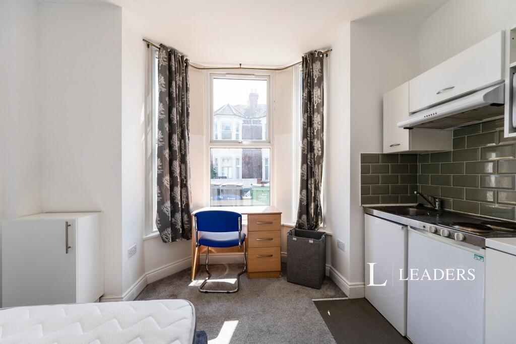 0 bed 1st Floor Flat for rent in Portsmouth. From Leaders Lettings - Southsea