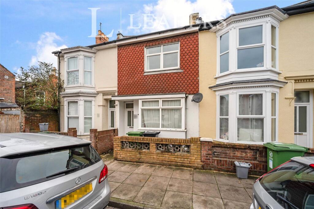 5 bed Mid Terraced House for rent in Portsmouth. From Leaders Lettings - Southsea