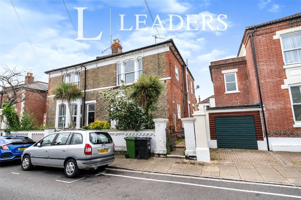 5 bed 1st Floor Flat for rent in Portsmouth. From Leaders Lettings - Southsea