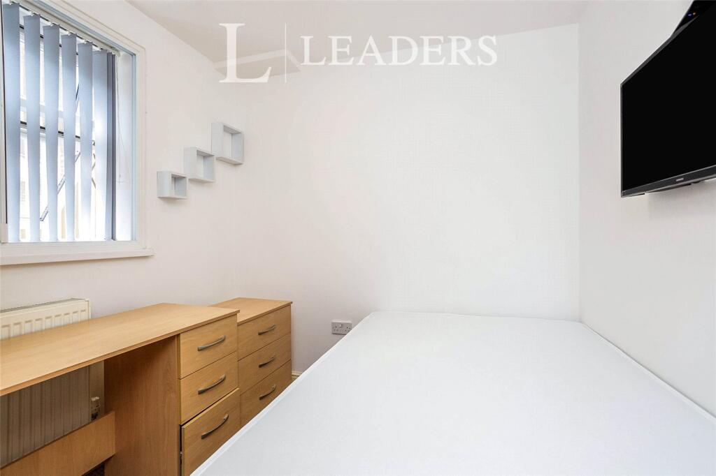 1 bed Detached for rent in Portsmouth. From Leaders Lettings - Southsea 1 bed Detached for rent in Portsmouth. From Leaders Lettings - Southsea
