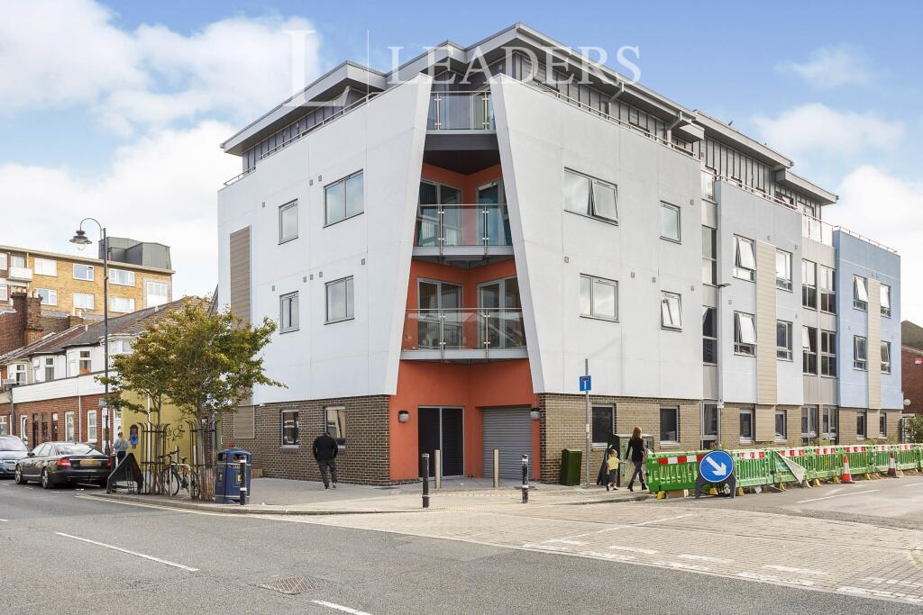 1 bed 1st Floor Flat for rent in Portsmouth. From Leaders Lettings - Southsea 1 bed 1st Floor Flat for rent in Portsmouth. From Leaders Lettings - Southsea