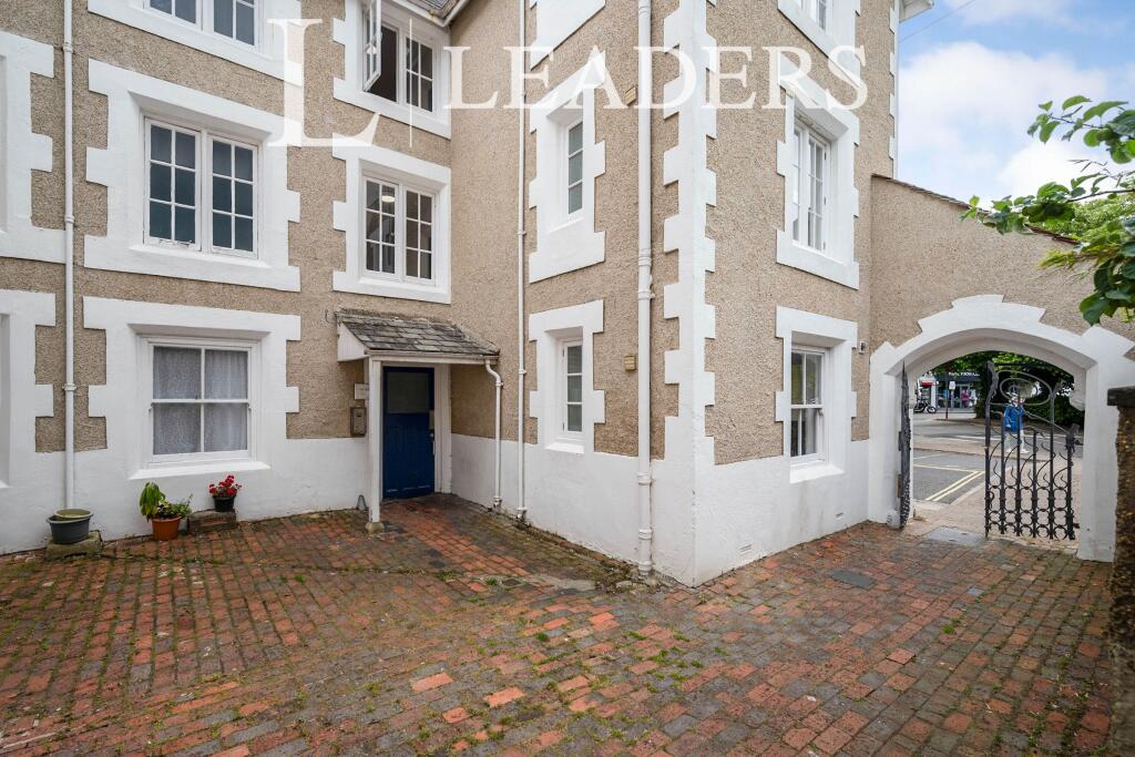 1 bed 1st Floor Flat for rent in Portsmouth. From Leaders Lettings - Southsea