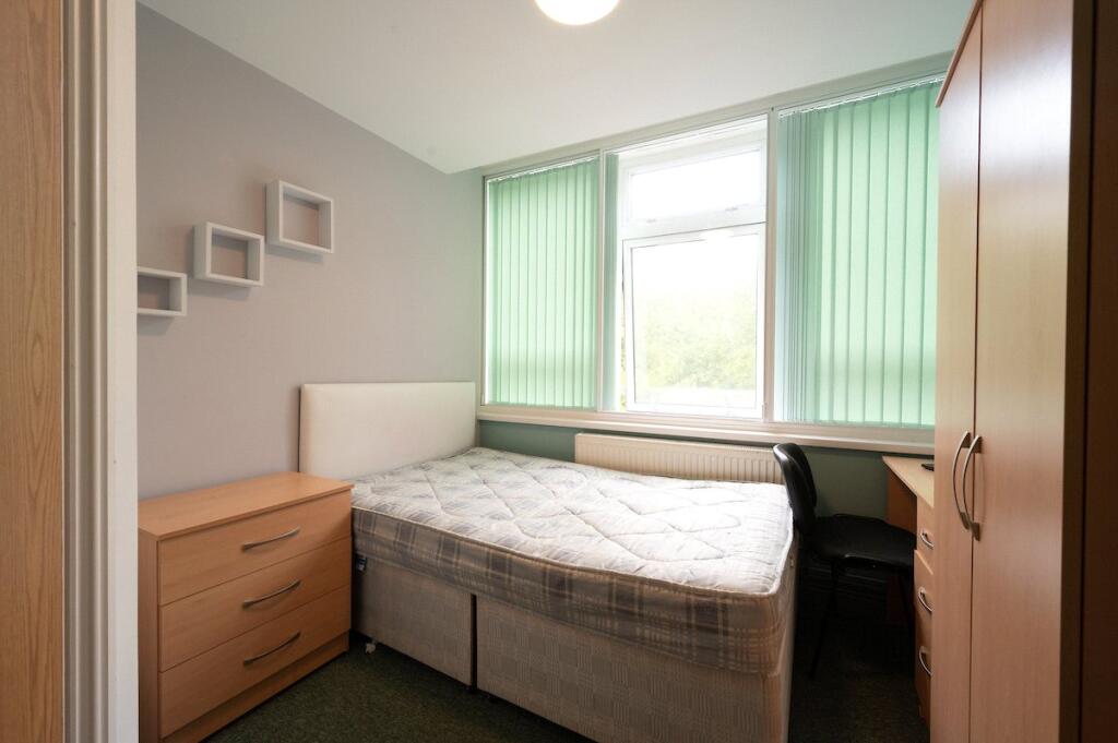1 bed House Share for rent in Portsmouth. From Leaders Lettings - Southsea 1 bed House Share for rent in Portsmouth. From Leaders Lettings - Southsea
