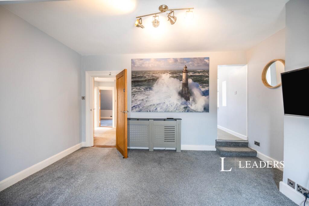 2 bed 1st Floor Flat for rent in Portsmouth. From Leaders Lettings - Southsea 2 bed 1st Floor Flat for rent in Portsmouth. From Leaders Lettings - Southsea