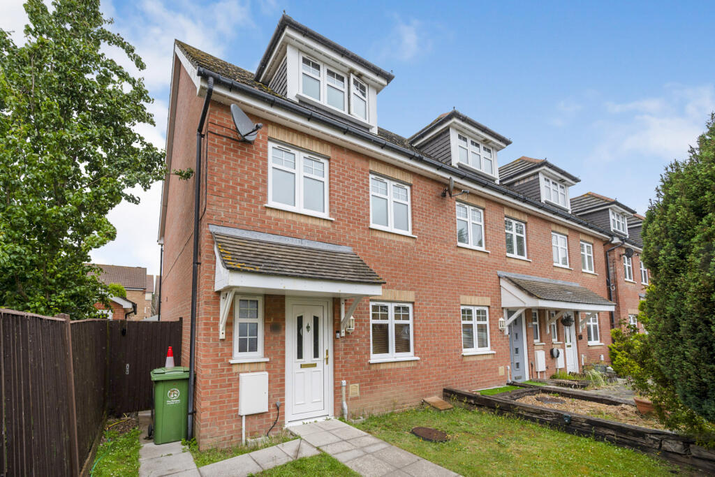 3 bed Detached for rent in Portsmouth. From Leaders Lettings - Southsea