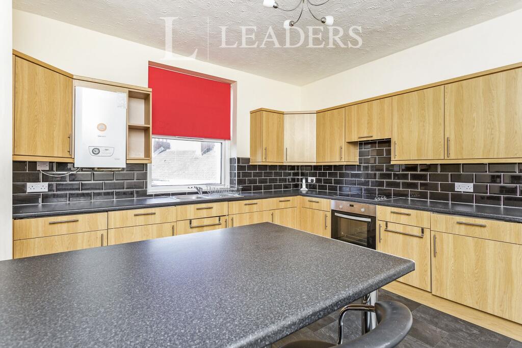 2 bed 1st Floor Flat for rent in Portsmouth. From Leaders Lettings - Southsea 2 bed 1st Floor Flat for rent in Portsmouth. From Leaders Lettings - Southsea