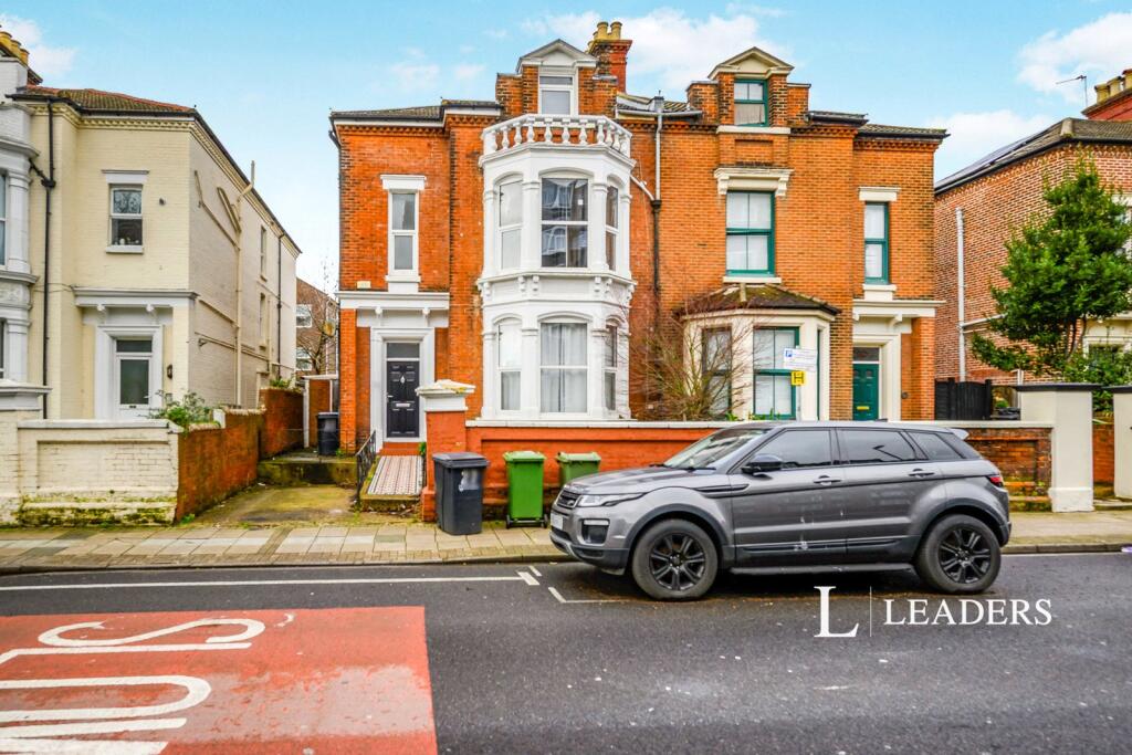 8 bed House Share for rent in Portsmouth. From Leaders Lettings - Southsea