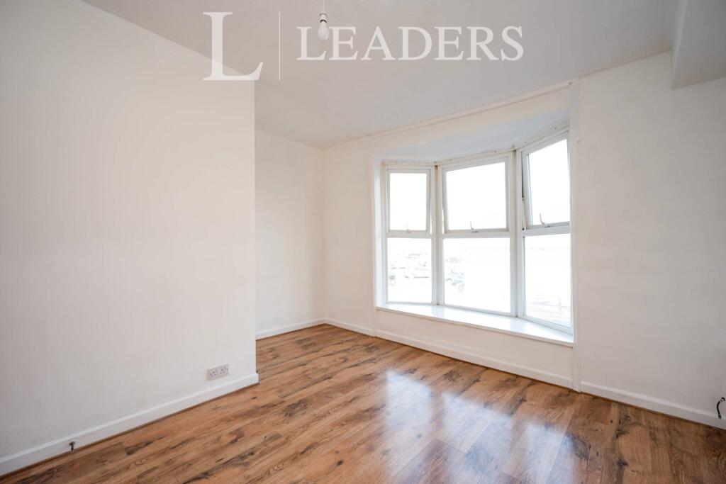 2 bed 1st Floor Flat for rent in Portsmouth. From Leaders Lettings - Southsea 2 bed 1st Floor Flat for rent in Portsmouth. From Leaders Lettings - Southsea
