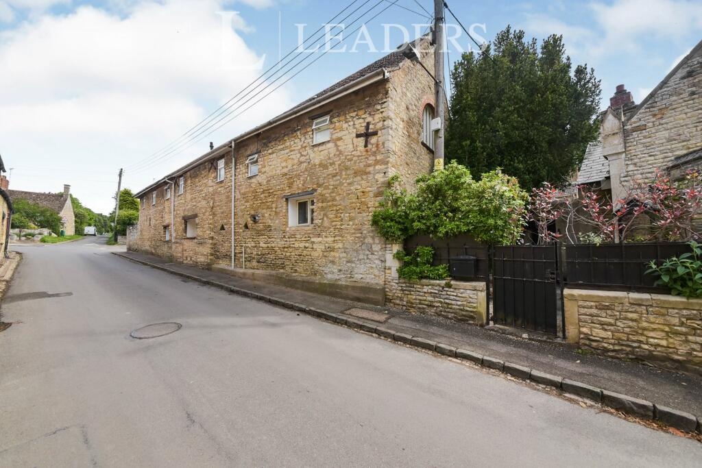 2 bed End Terraced House for rent in North Luffenham. From Leaders Lettings - Stamford