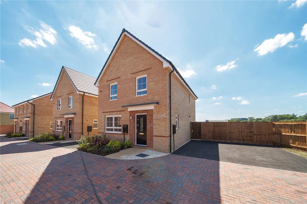 4 bed Detached for rent in . From Leaders - Stamford