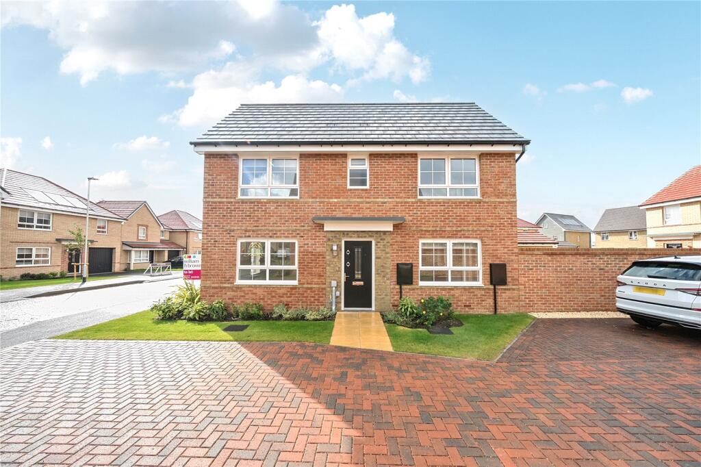 3 bed Detached for rent in . From Leaders - Stamford