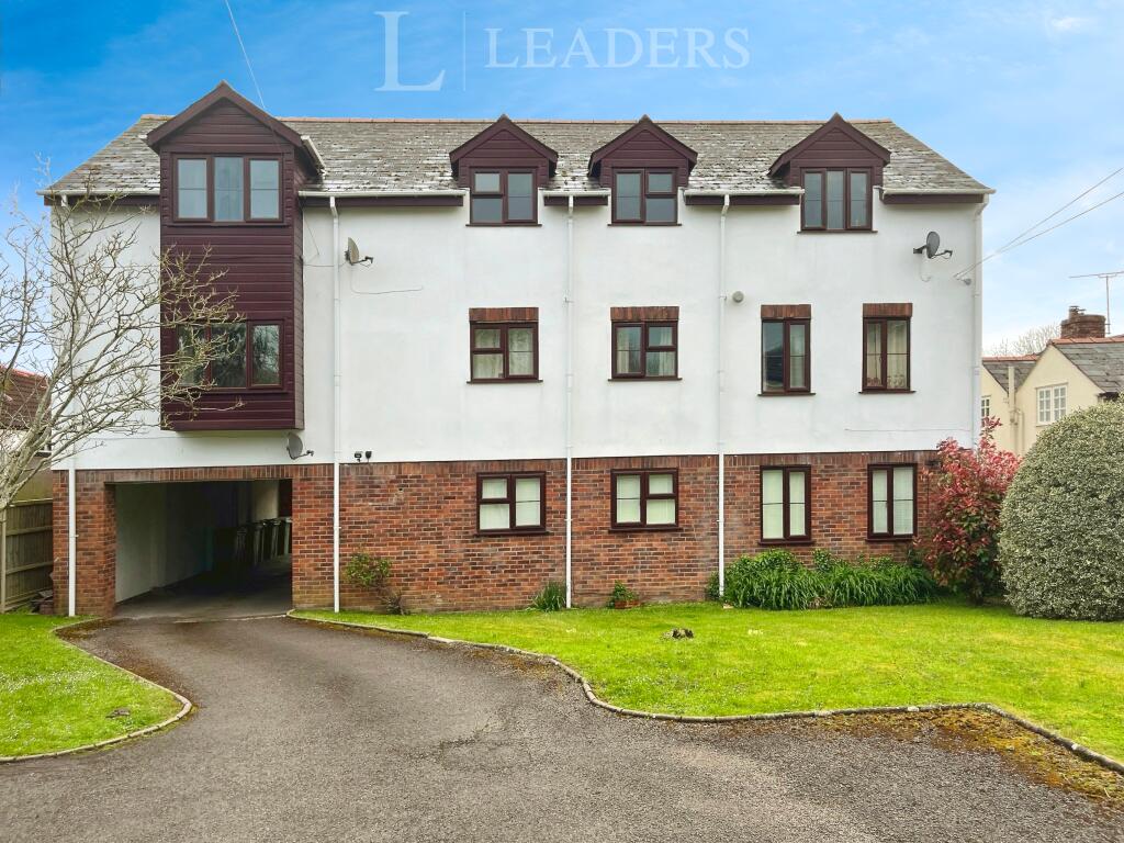 2 bed 1st Floor Flat for rent in Dursley. From Leaders - Stroud