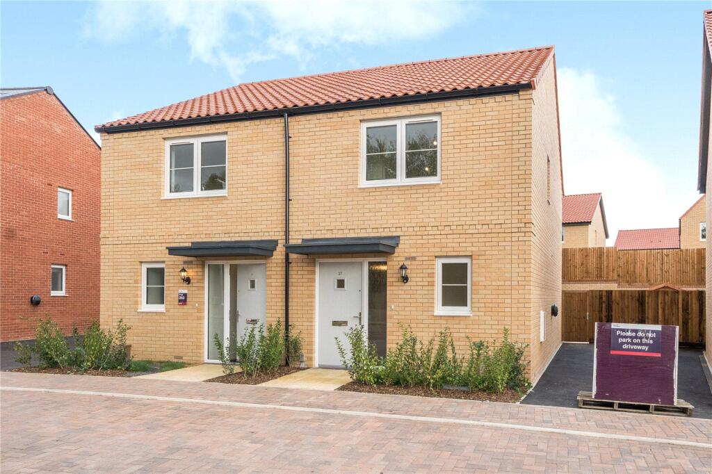 3 bed Detached for rent in . From Leaders - Sudbury