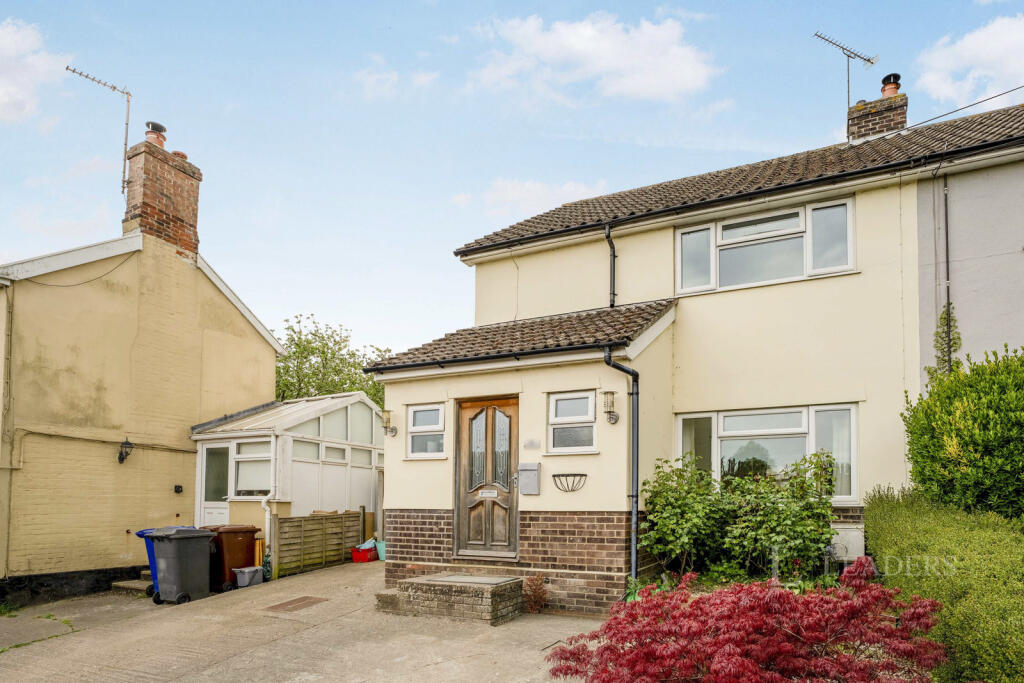 3 bed Semi Detached for rent in Clare. From Leaders - Sudbury