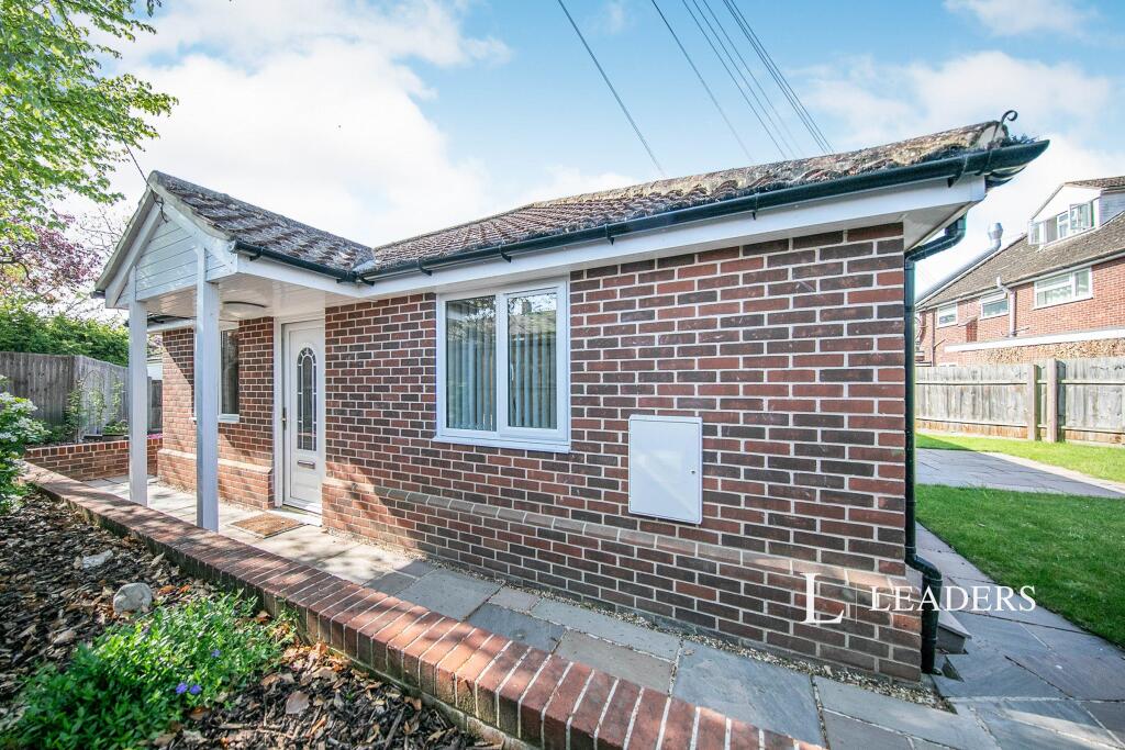 2 bed Bungalow for rent in Great Waldingfield. From Leaders - Sudbury 2 bed Bungalow for rent in Great Waldingfield. From Leaders - Sudbury