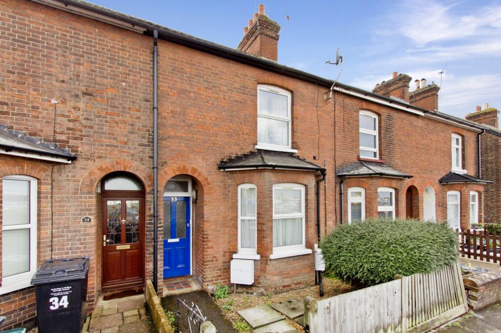 1 bed 1st Floor Flat for rent in Tonbridge. From Leaders Sales - Tonbridge