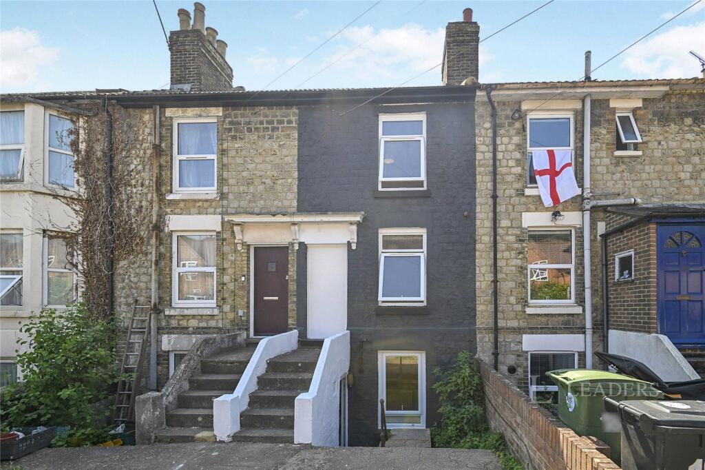 1 bed Detached for rent in Maidstone. From Leaders Sales - Tonbridge 1 bed Detached for rent in Maidstone. From Leaders Sales - Tonbridge