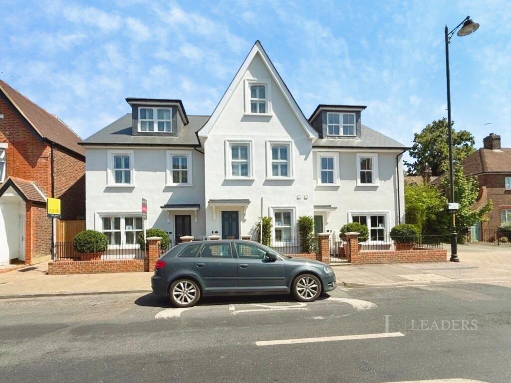 3 bed Mid Terraced House for rent in Tonbridge. From Leaders Sales - Tonbridge 3 bed Mid Terraced House for rent in Tonbridge. From Leaders Sales - Tonbridge