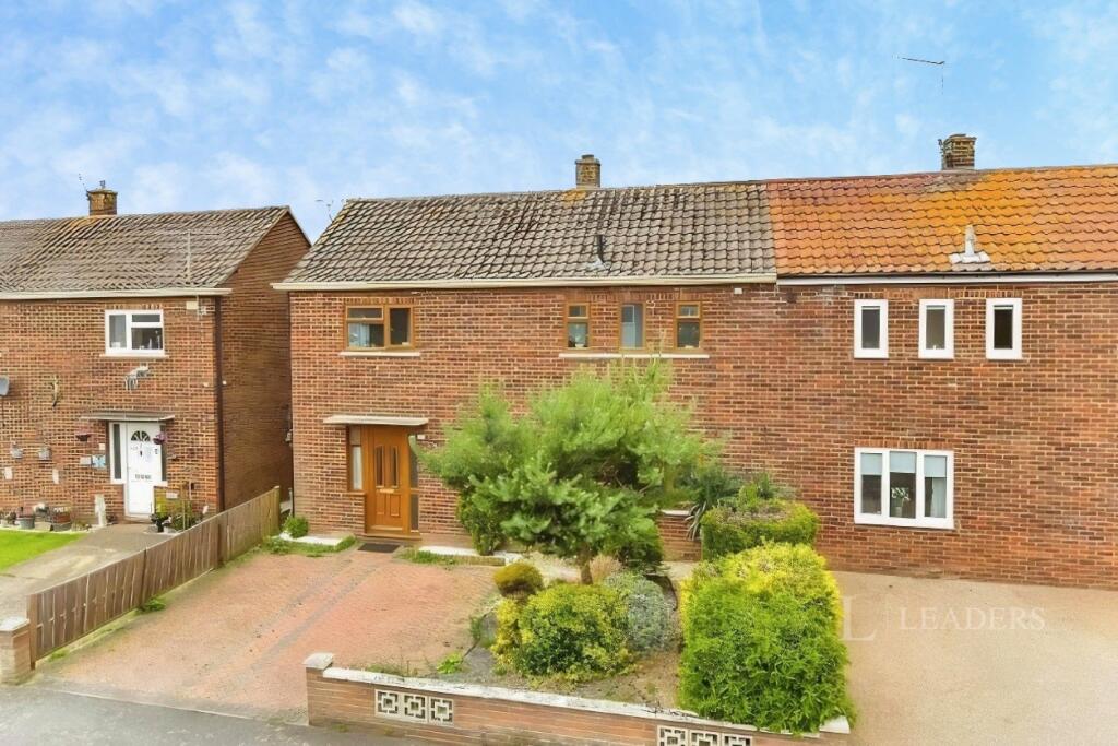 3 bed Semi Detached for rent in Tonbridge. From Leaders Sales - Tonbridge