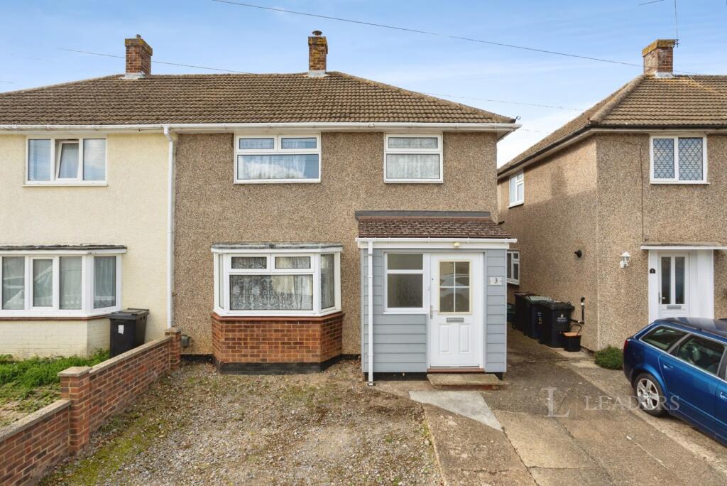 3 bed Detached for rent in Hilden Park. From Leaders Sales - Tonbridge 3 bed Detached for rent in Hilden Park. From Leaders Sales - Tonbridge