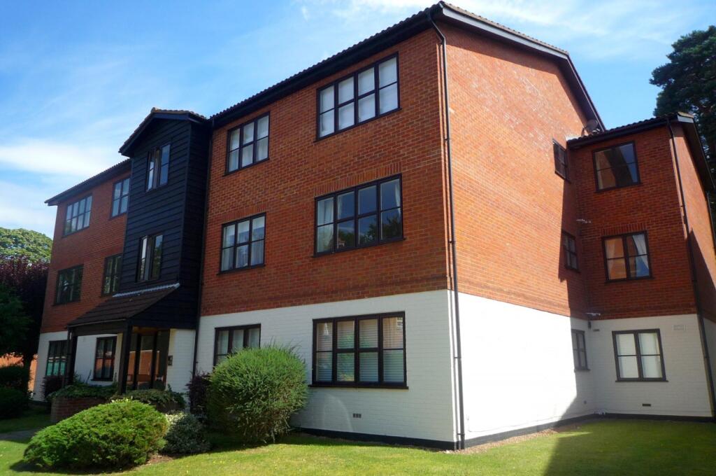 2 bed Detached for rent in Weybridge. From Leaders Lettings - Weybridge