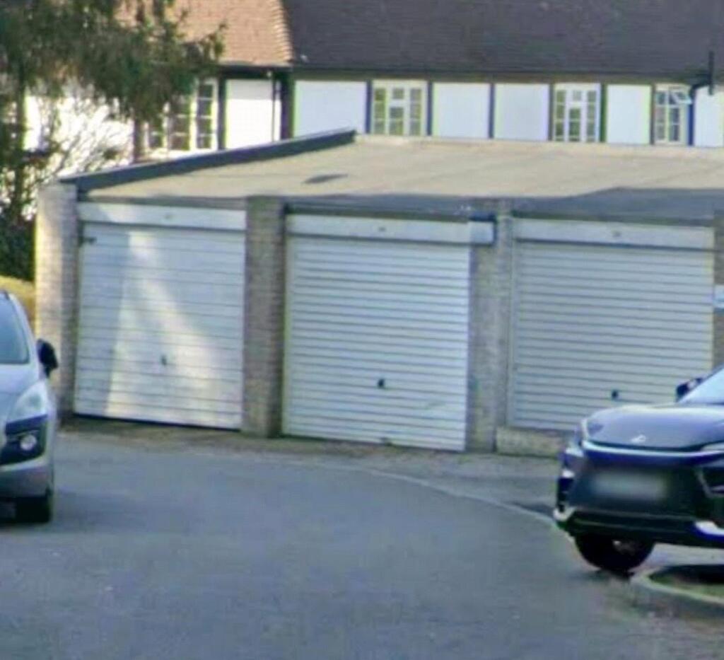 0 bed Detached for rent in Weybridge. From Leaders Lettings - Weybridge