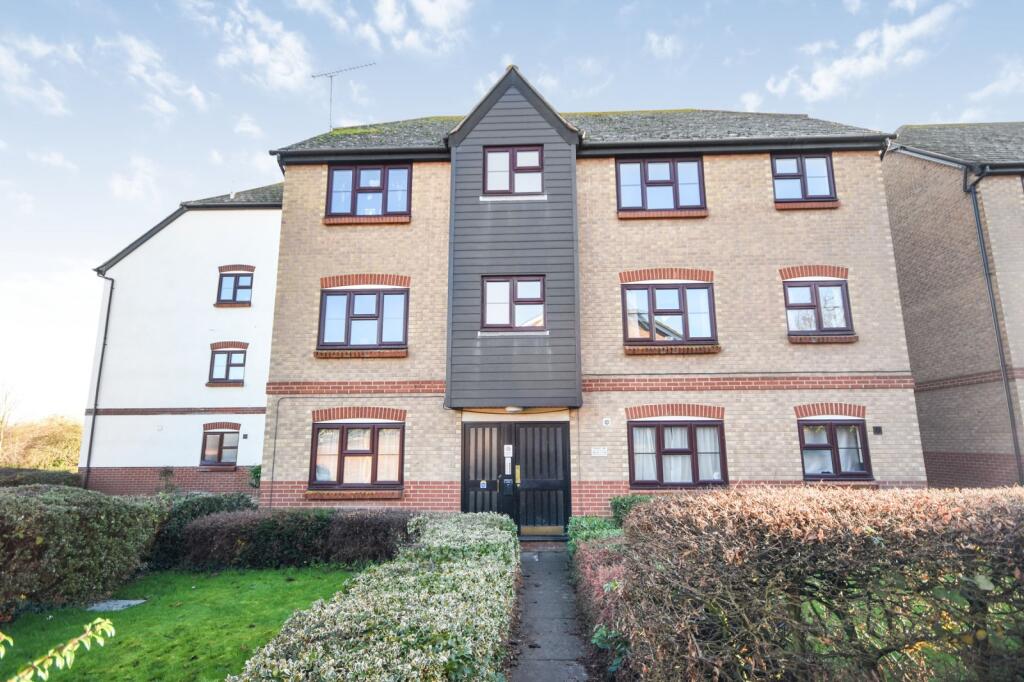 2 bed 1st Floor Flat for rent in Rivenhall End. From Leaders Sales - Witham