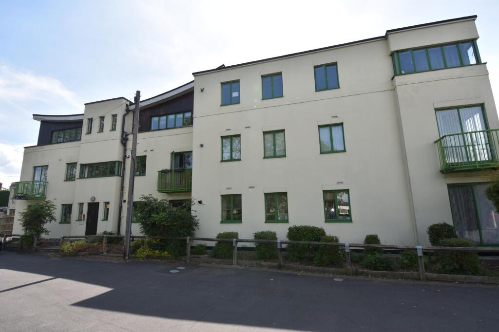 2 bed 1st Floor Flat for rent in Braintree. From Leaders Sales - Witham 2 bed 1st Floor Flat for rent in Braintree. From Leaders Sales - Witham