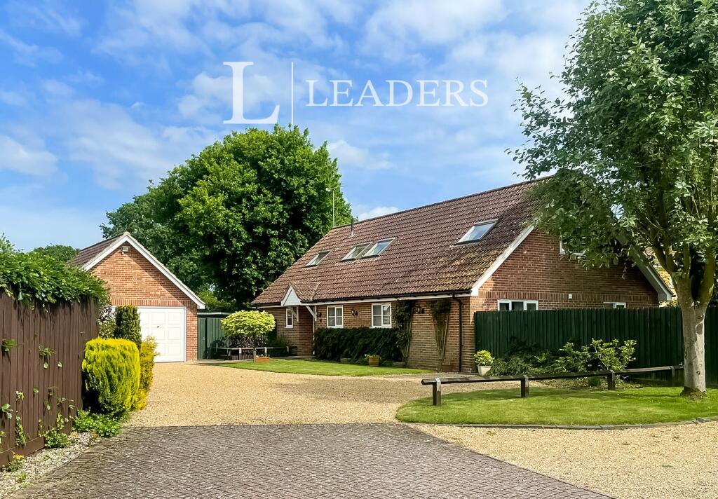 4 bed Detached House for rent in Kesgrave. From Leaders Lettings - Woodbridge